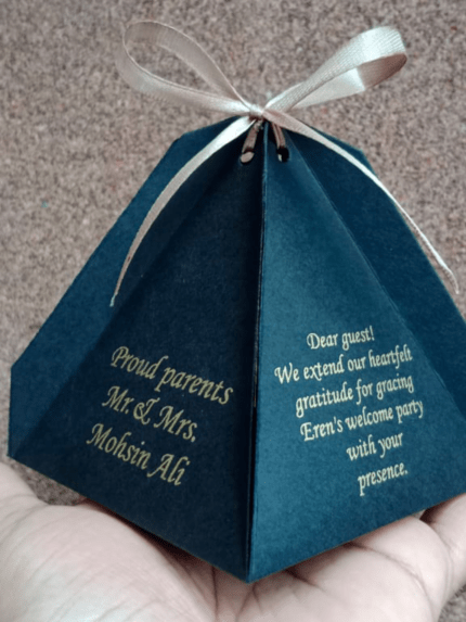 Triangle Favor Box With Ribbon