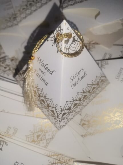Pyramid Bid Box