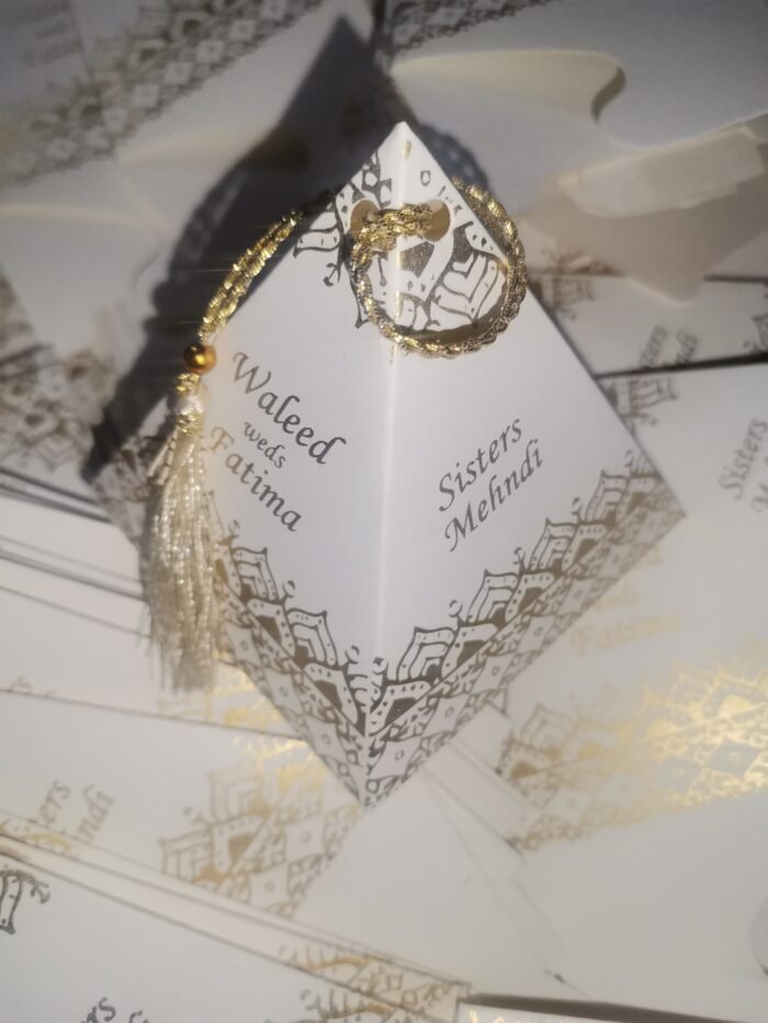 Pyramid Bid Box