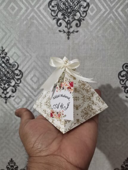 Triangle with Bow and Floral Tag