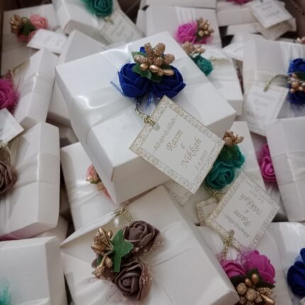 Multi flower bid box