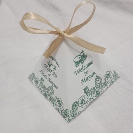 Mehndi Box Pyramaid shape