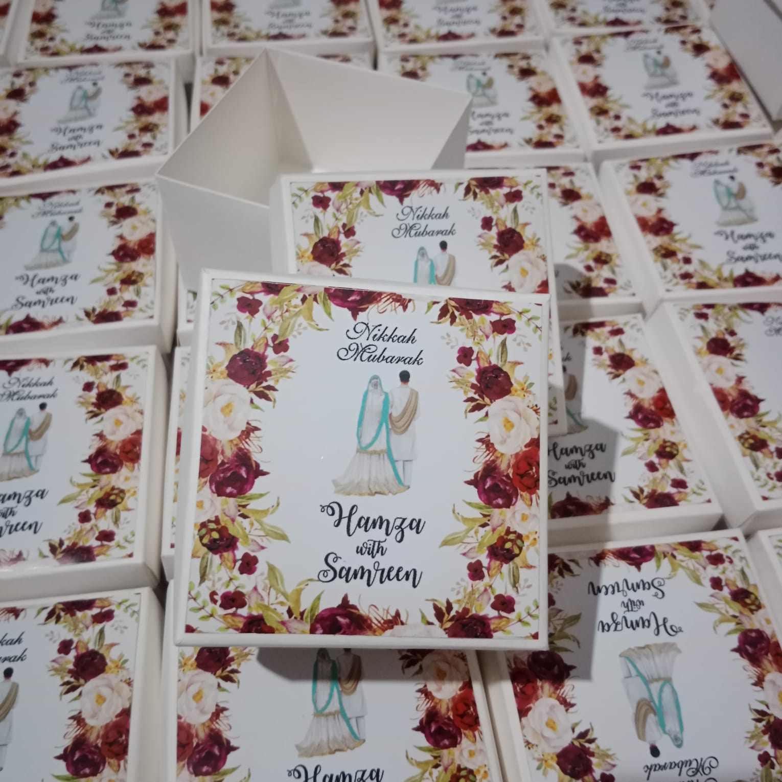 Colourful Bid Box Colourful Bid Box